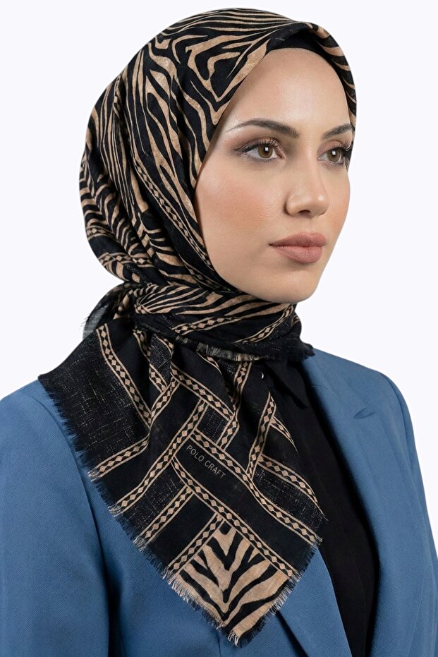 وشاح نسائي من القطن باللون الأسود والبني المخطط بنقشة الحمار الوحشي