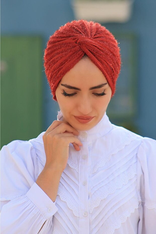 Ready Knot Bonnet Bearded Claret Red