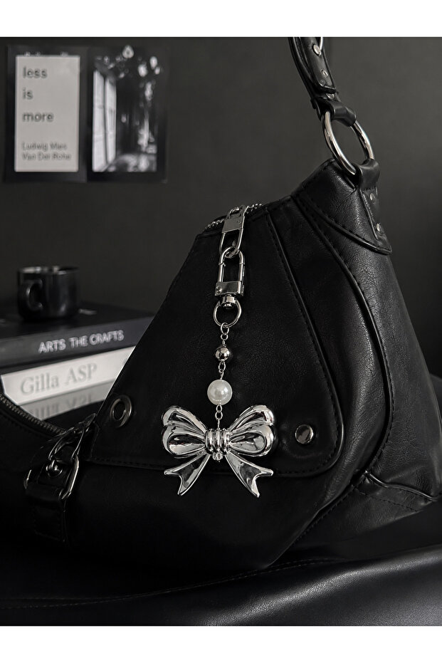 Shiny Bow Bag Charm Keychain Stylish Pearl Detailed Bag Charm Bag Ornament Thermos Accessory