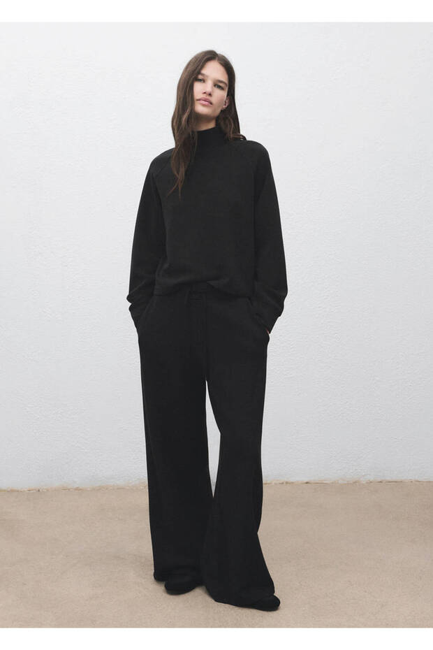 Sweatshirt mit hohem Kragen - 2