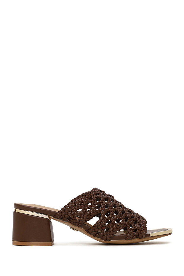 Women's Brown Braided Short Thick Heeled Slippers 26Sfe460818