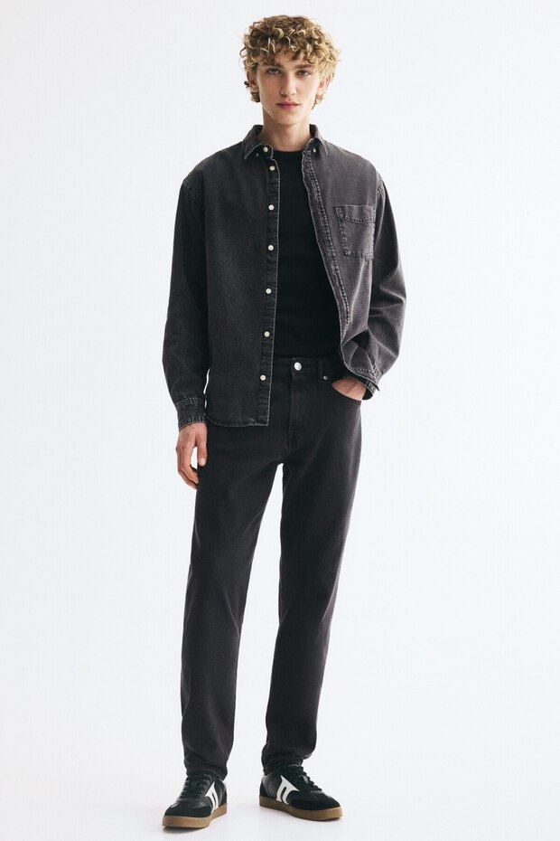 Tapered Jeans