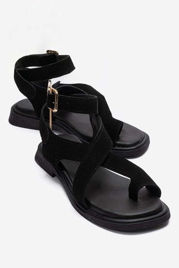 Cross-Tied Flip-Flop Women's Sandals Black
