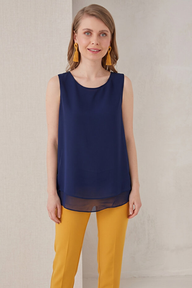 Women's Lined Front Sleeveless Slim Fit Casual Stylish Chiffon Blouse