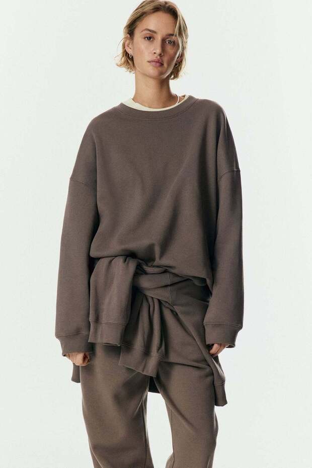 Oversized sweatshirt
