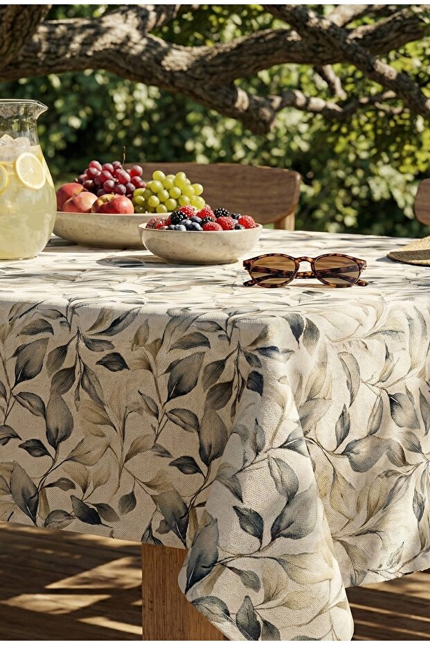 Duck Fabric Liquid-Proof Stain-Resistant Tablecloth