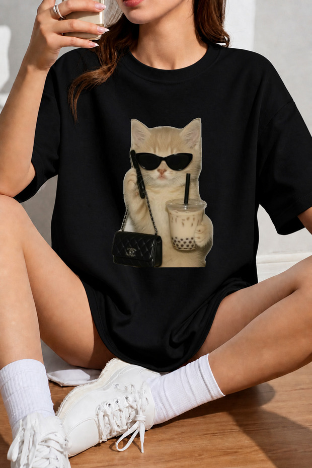 Women's Diva Cat Printed Oversize Comfortable Daily Use Combed Cotton T-Shirt