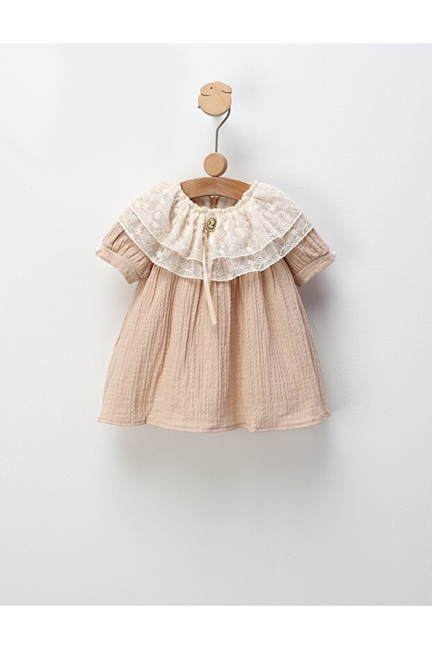 Mareea dress, beige model