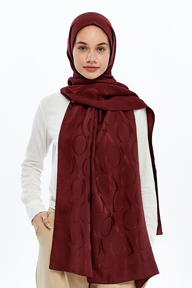 شال بنمط مزخرف من سلسلة علاية