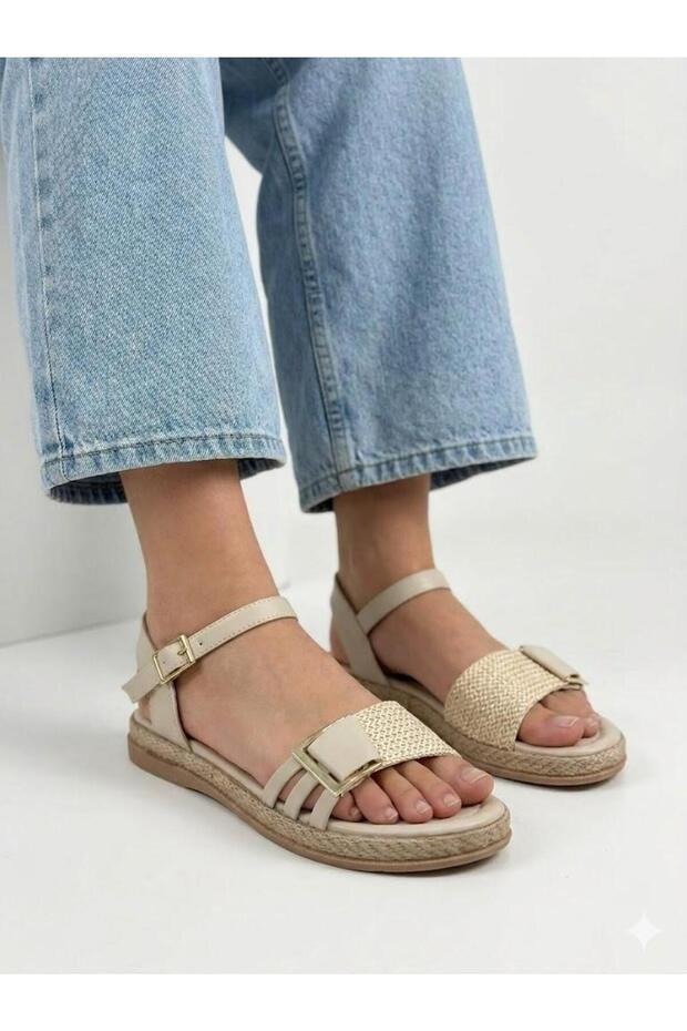 Women's Beige Straw Detailed Comfortable Sole Daily Sandals