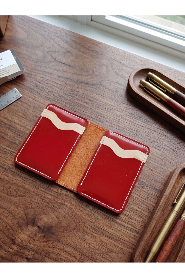 Genuine Leather 8-Compartment Tan Minimalist Cream Card Holder & Wallet Drc66