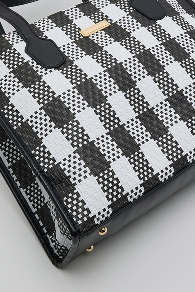 Checked Tote Bag - 4
