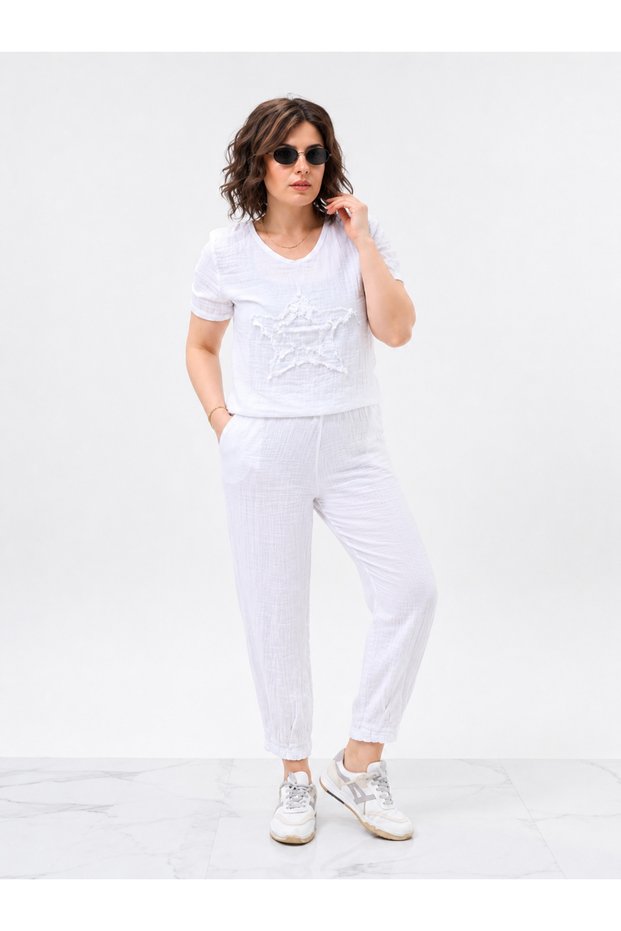 Starry T-Shirt & Pleated Trousers Set – Comfortable Fit, Casual Stylish Combination