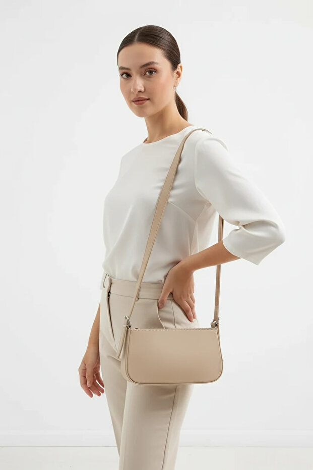 Women's Baguette Shoulder Bag Beige Bag