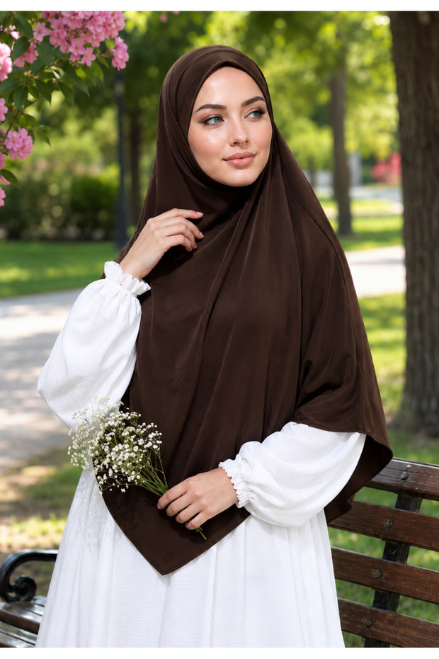 Practical Medium Size Sandy Sufle Scarf - Needle-Free Hijab for Hajj, Umrah, and Daily Use, Brown