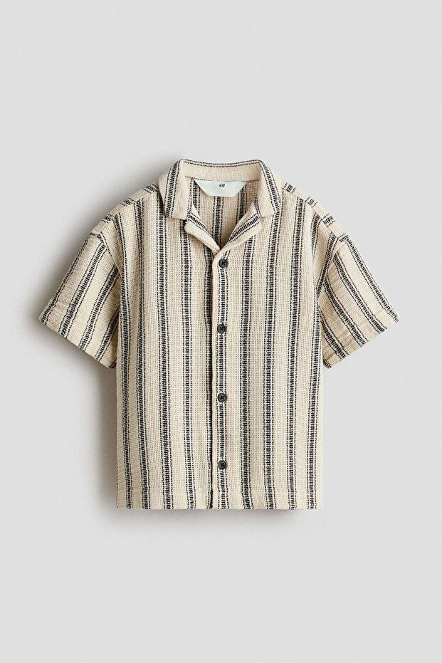 Textured resort shirt