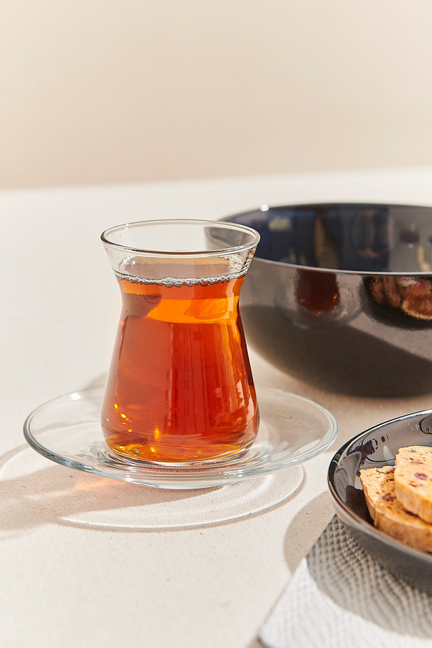 طبق الشاي، طبق للشاي، قطعة واحدة