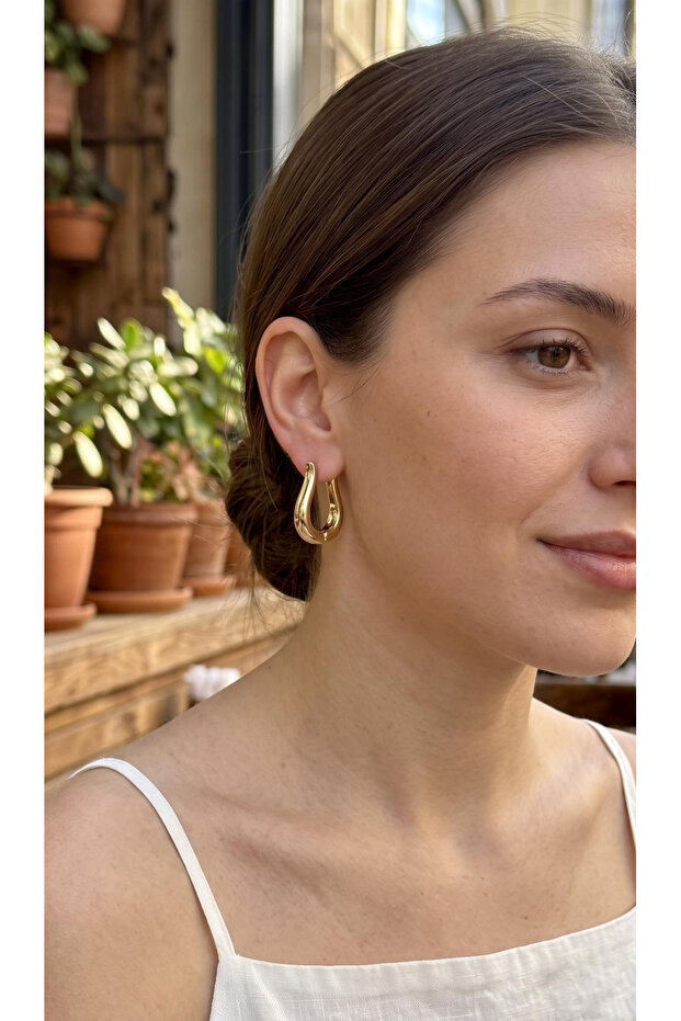 Brass Gold Color Hollow Rose Earrings -