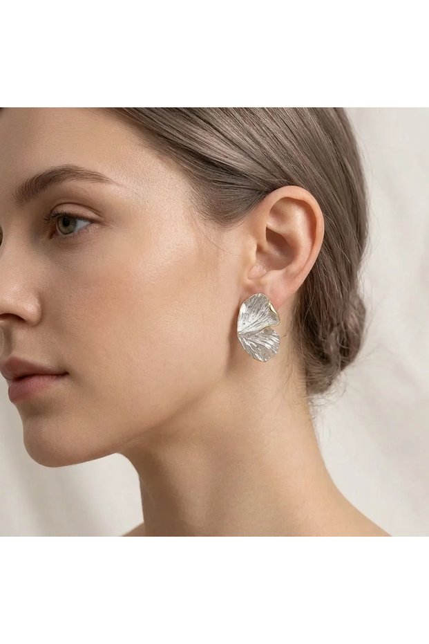 Vintage Leaf Textured Double Color Earrings | Gold & Silver Detailed Women's Earrings