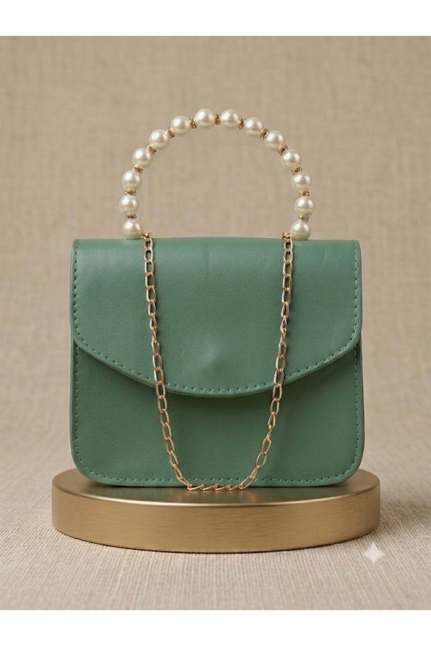 Elegant Evening Dress Bag with Pearls