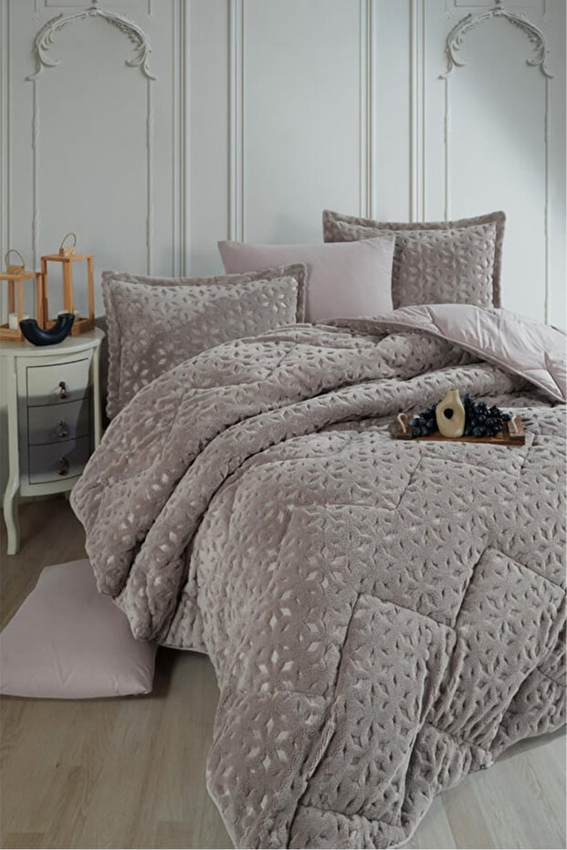 طقم نوم بابيل بيج ويلسوفت جاكار مزدوج 195*215 سم