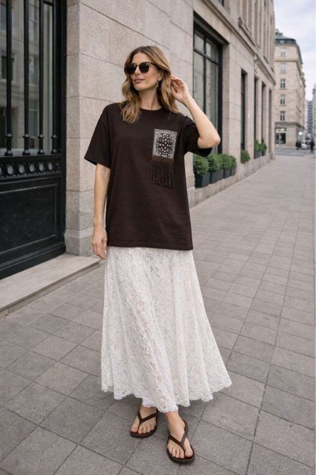 Women's Brown Fringe Detailed Pocket Printed Crew Neck Oversize Short Sleeve T-Shirt