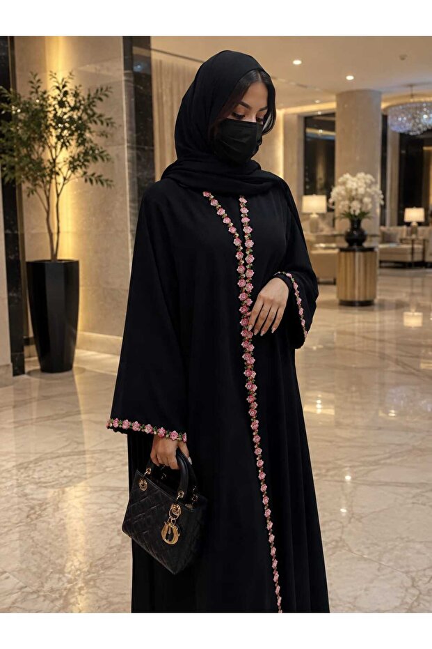 عباية ورود