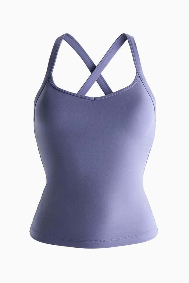 Integral-bra sports top with SoftMove™