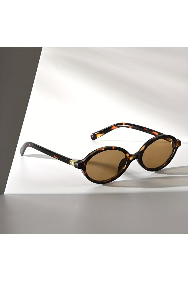 A3 1PC Oval Retro PC Glasses Men and Women Small Face Design Sunglasses versatile for Multiple Indoo