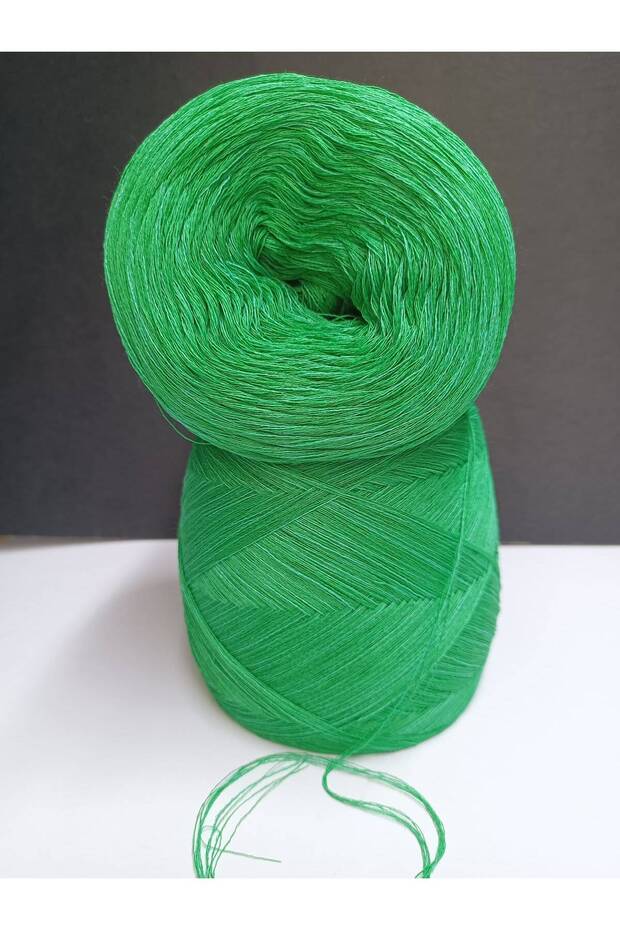 Grass Green Viscose Mercerized (6 Layers of Winding) (Summer, Seasonal) Knitting Yarn 200Gr