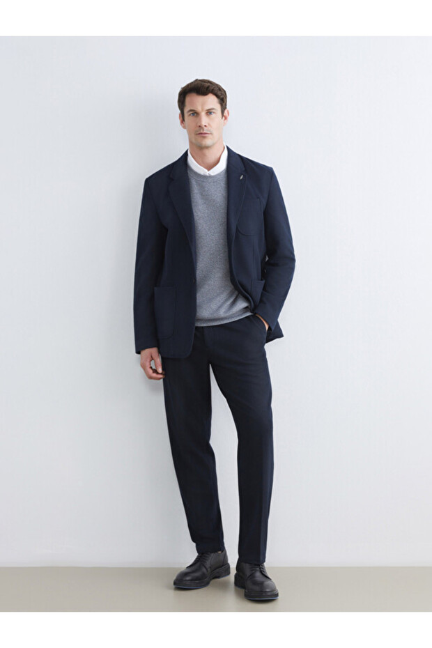 Esvab • Modern & Distinctive Standard Fit Men's Trousers