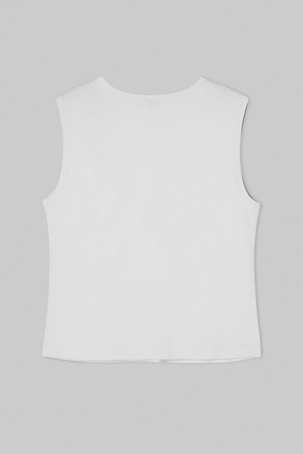 Beyaz Crop Boy Düğmeli Bisiklet Yaka Büyük Beden Atlet  TBBSS26CV00019 - 6