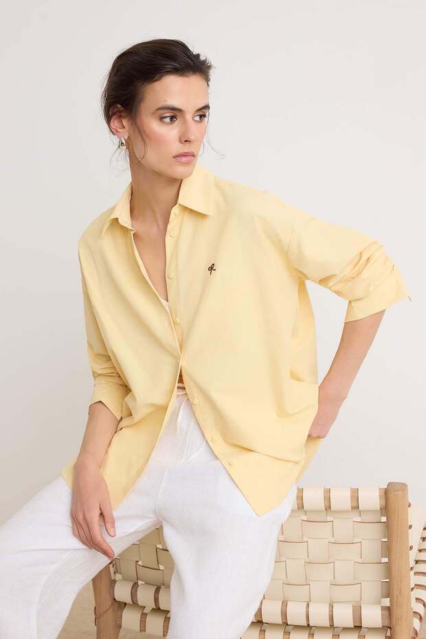 Açık Sarı Kahverengi Fiyonk Nakışlı Oversize Gömlek TWOSS26GO00202 - 2