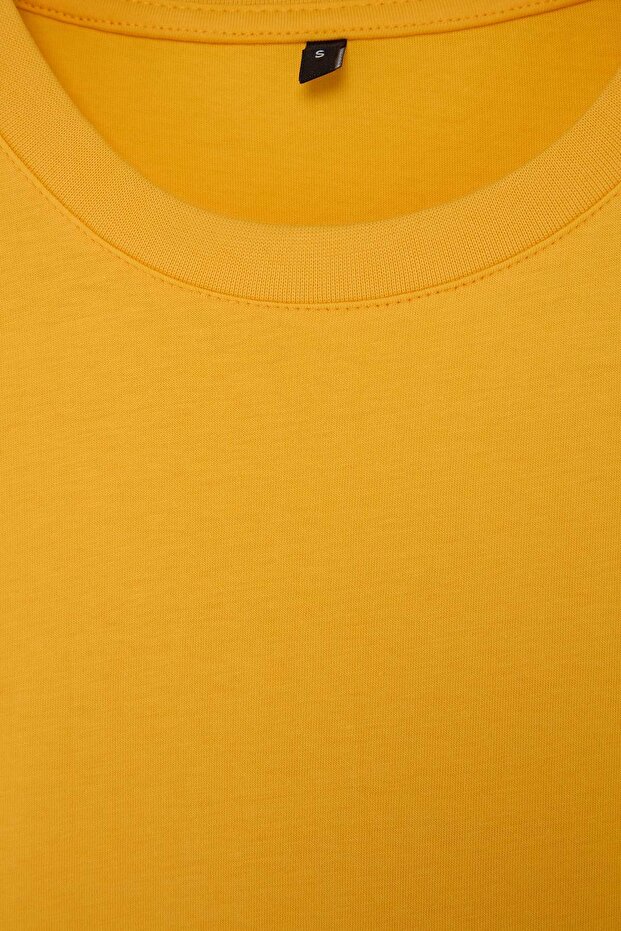 Sarı Düşük Omuz Regular Kalıp Yeşil Şerit Detaylı %100 Pamuk T-Shirt TMNSS26TS00078 - 8