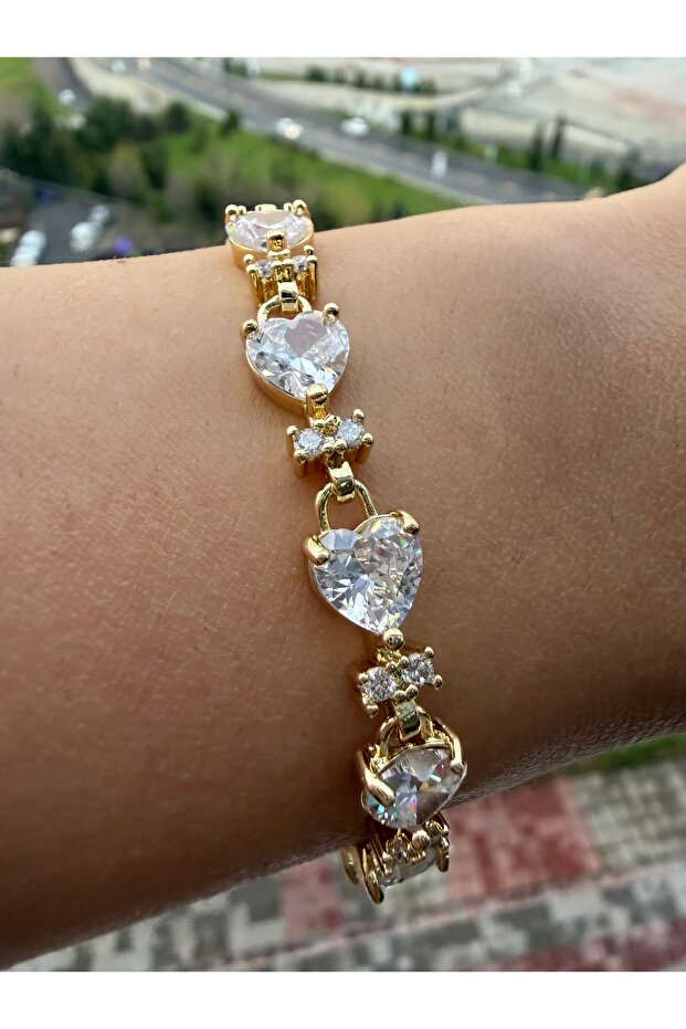 Starry Heart and Butterfly Design Steel Bracelet Does Not Tarnish.