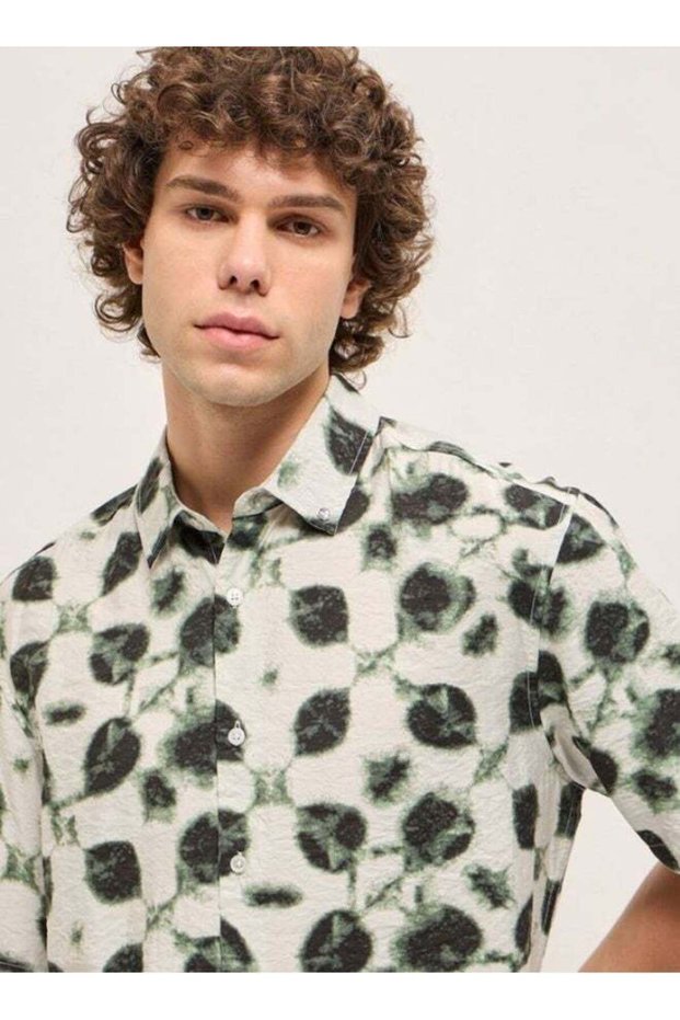 Men's Cream with Dark Green Foliage Print Relax Fit Casual Shirt for Every Occasion