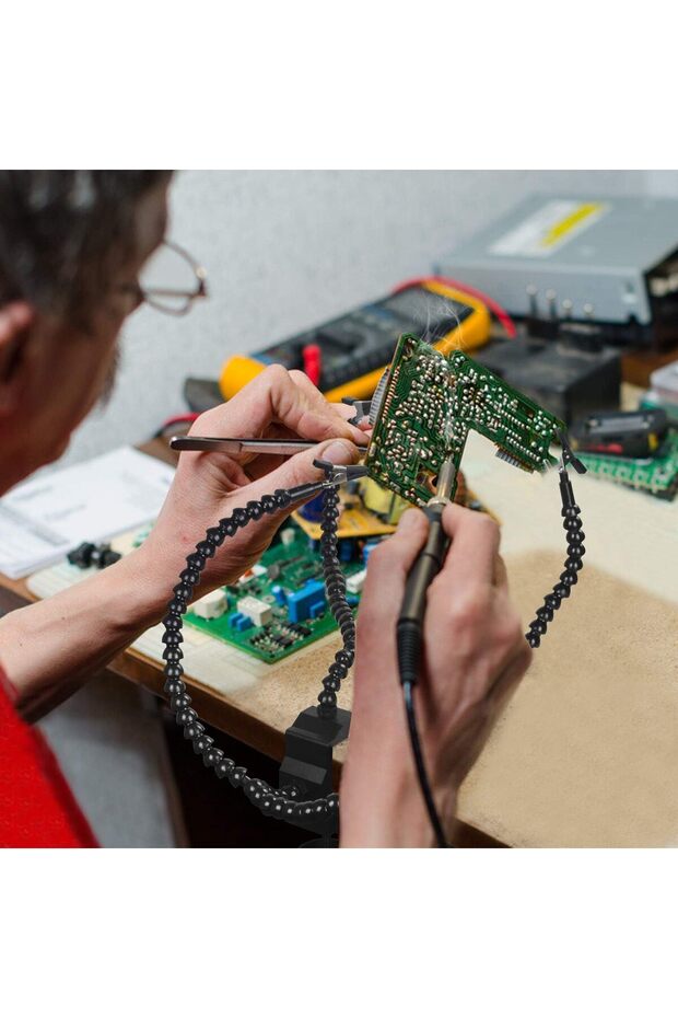 Helping Hands Soldering Tool - 6