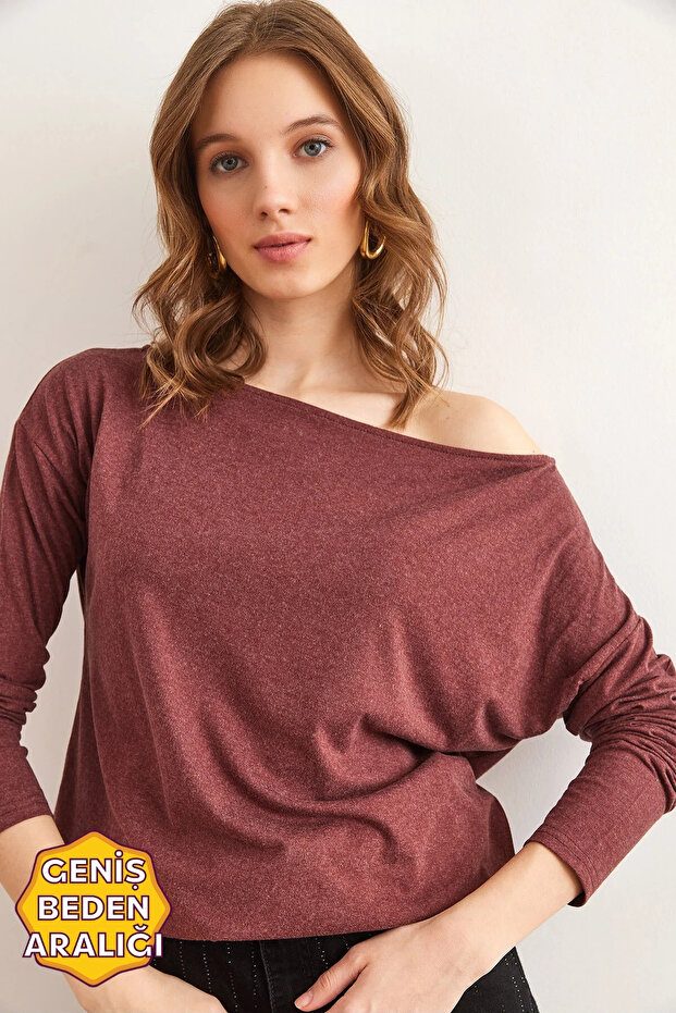 Women Dark Rose Dry Boat Neck Wool Viscose Draped Blouse Blz- 19002738