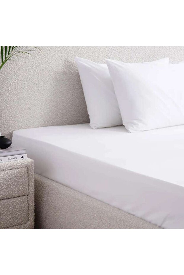 Essential Solid Fitted Sheet 180x200+33cm - White