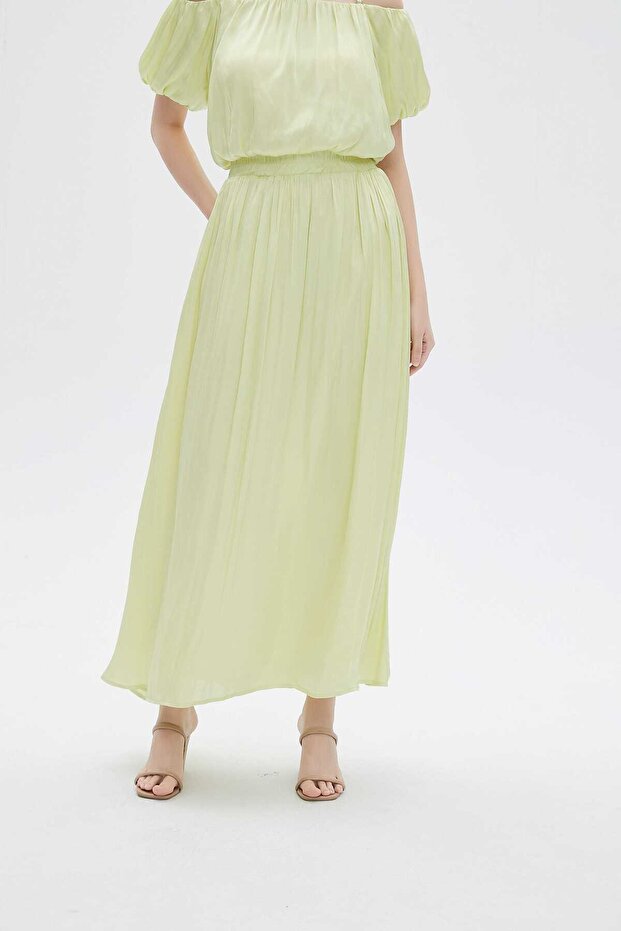 Solid Ruffled Maxi Skirt - 2