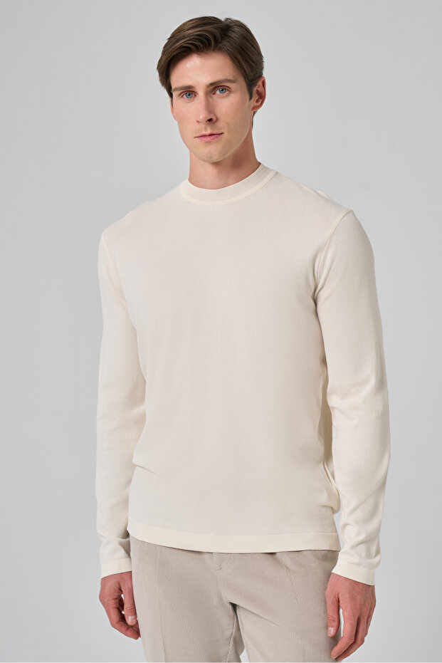 Men's Ecru Trend Crew Neck Rayon Knitwear