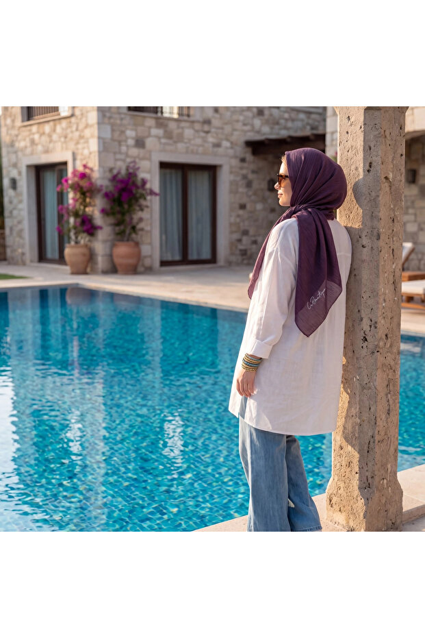 وشاح عشبي نباتي من التين