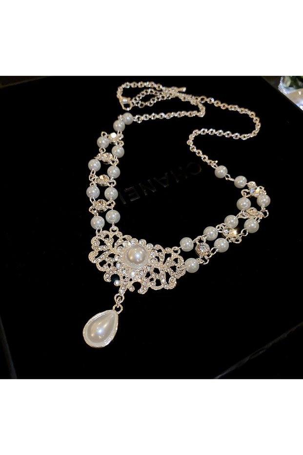 HN5447-1 Pearl Flower Hollow Necklace for Women 2024 Korean Fashion Elegant Personality Inlaid Rhine