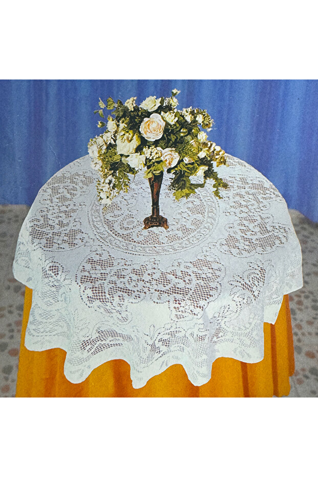 90X90Cm White Artistic Embroidered Bouquet White Woven Round Tablecloth, Suitable for Table Lamp Cov