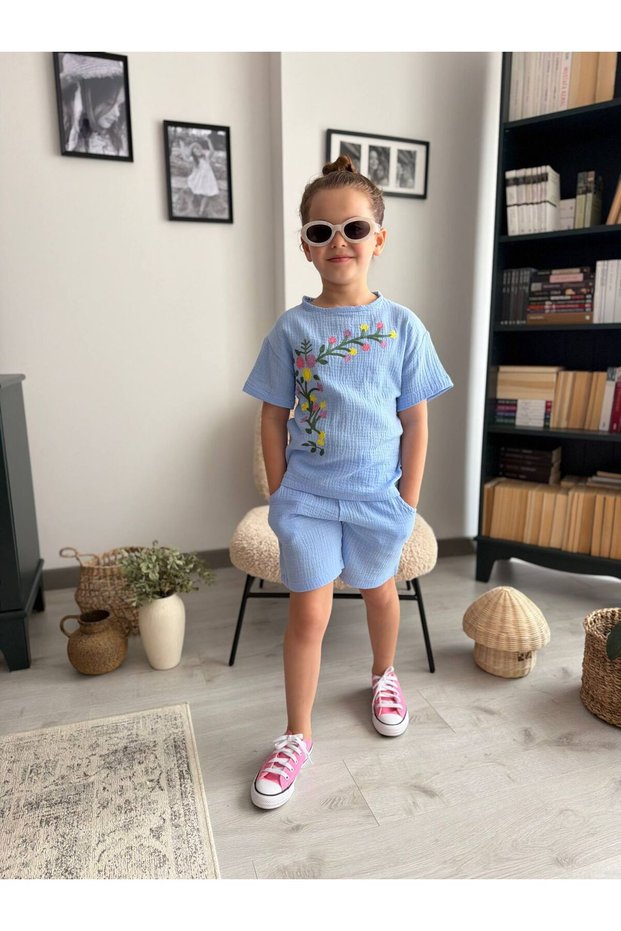Girl's Summer Shorts Muslim Set with Embroidery Detail