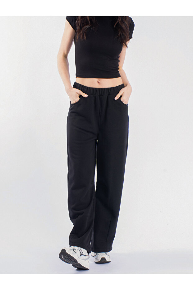 Modern Baggy Women's Tracksuit