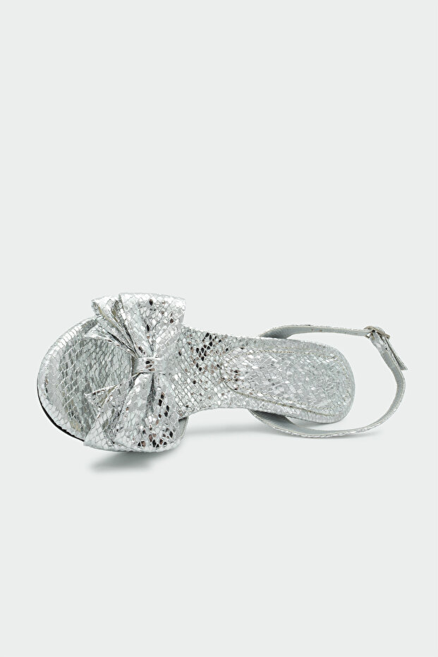 Emily Bow Detailed Women's Silver Heeled Shoes
