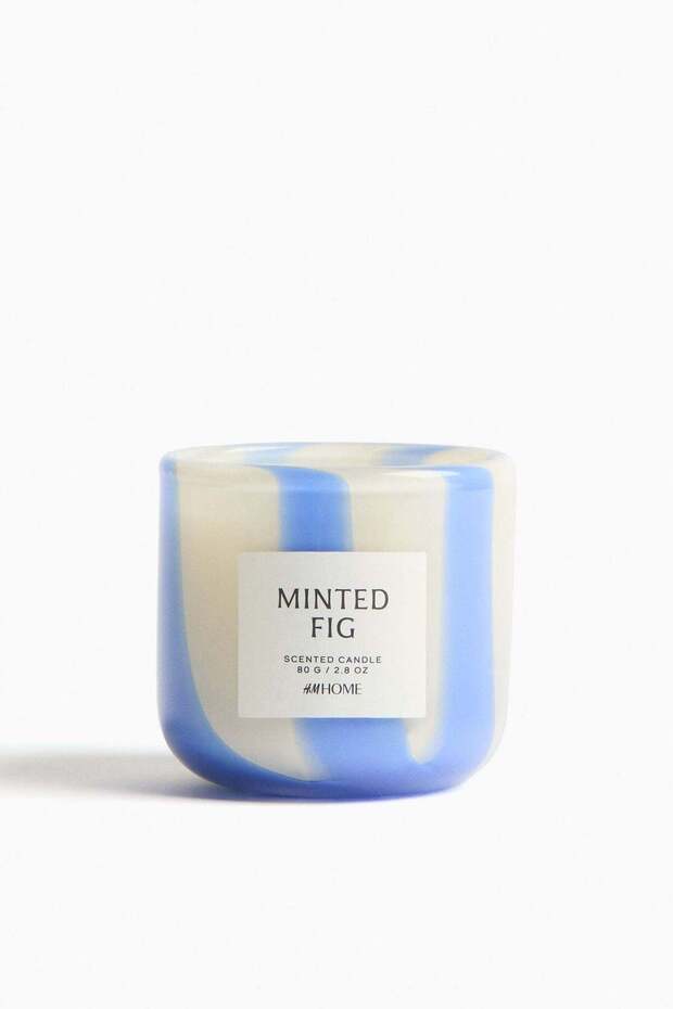 شمعة معطرة بحامل زجاجي