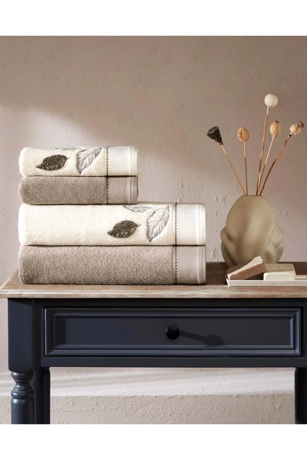 4 Piece Bamboo Bath Set - Gold Leaf Beige Cream - Towel Set