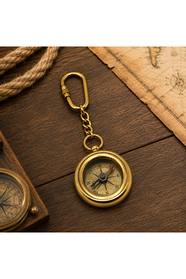 Brass Sailor Themed Keychain – Nostalgic Metal Keychain with Various Models